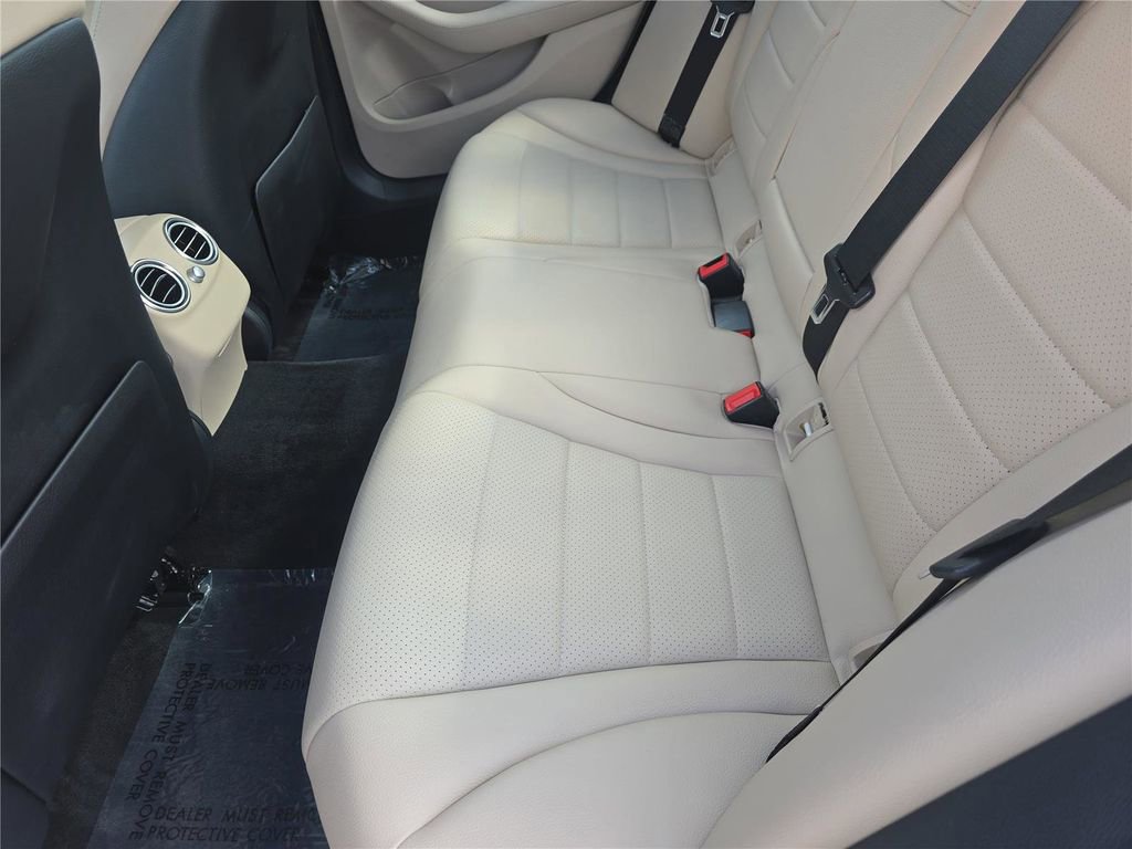 Used 2016 Mercedes-Benz C 300 Sedan image 12