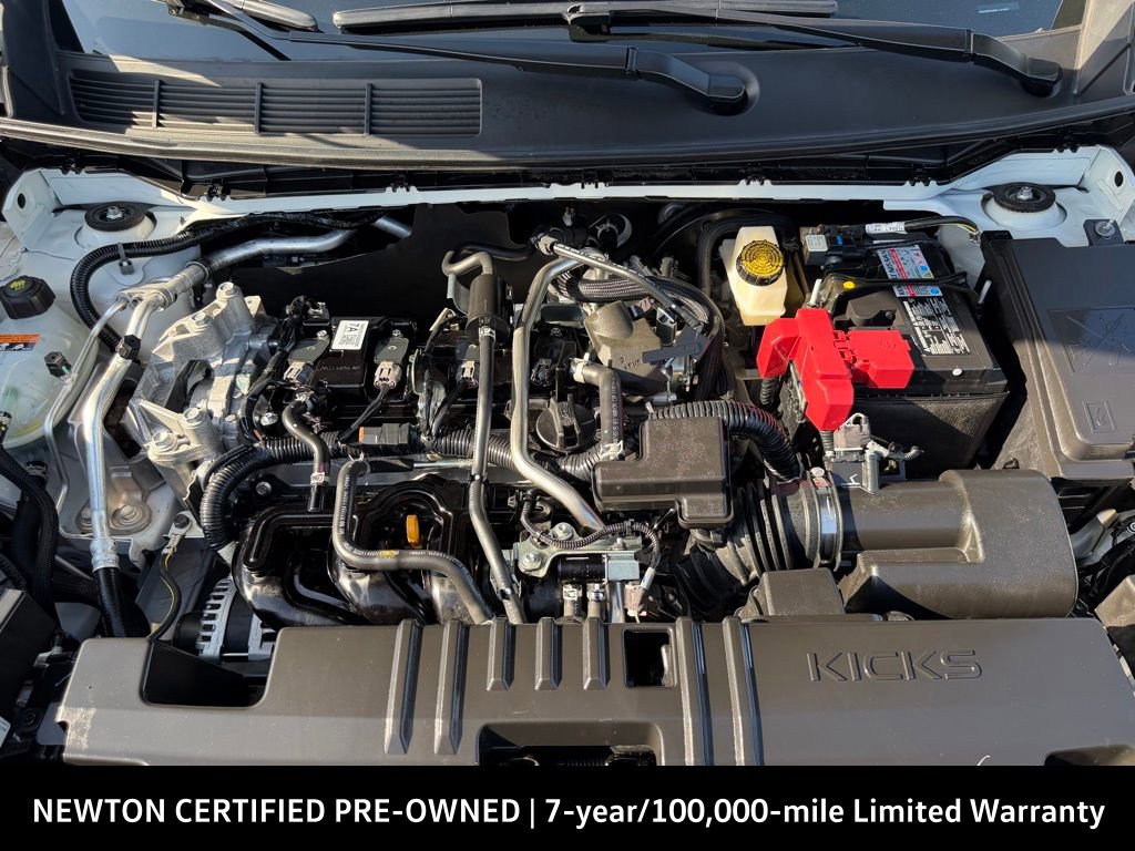 Used 2025 Nissan Kicks SR FWD image 38