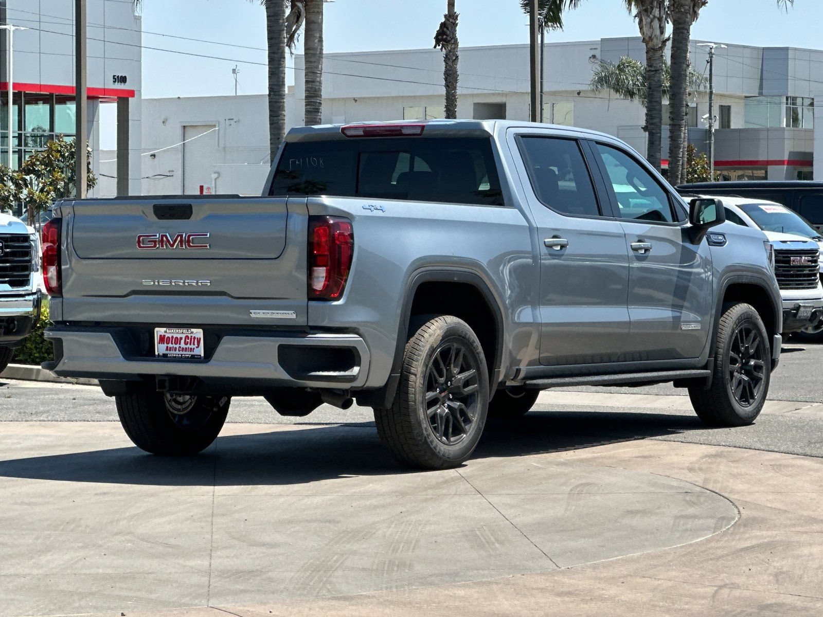 New 2026 GMC Sierra 1500 Elevation w/ Preferred Package AWD/4WD image 4