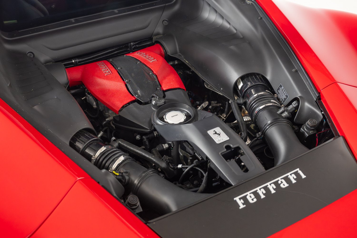 Certified 2021 Ferrari F8 Tributo RWD image 51
