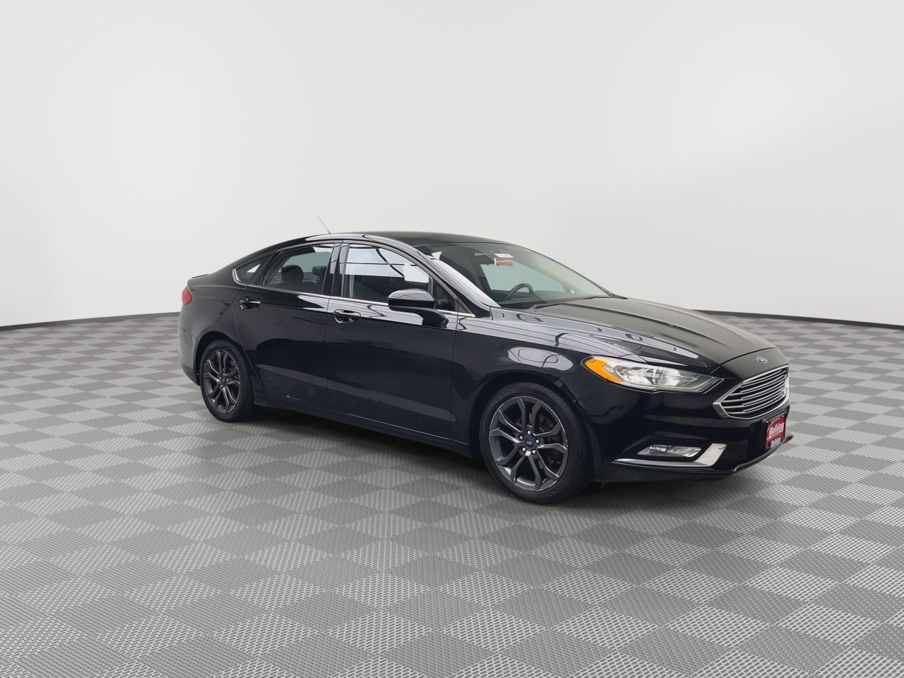 Used 2018 Ford Fusion SE w/ Equipment Group 201A FWD image 30