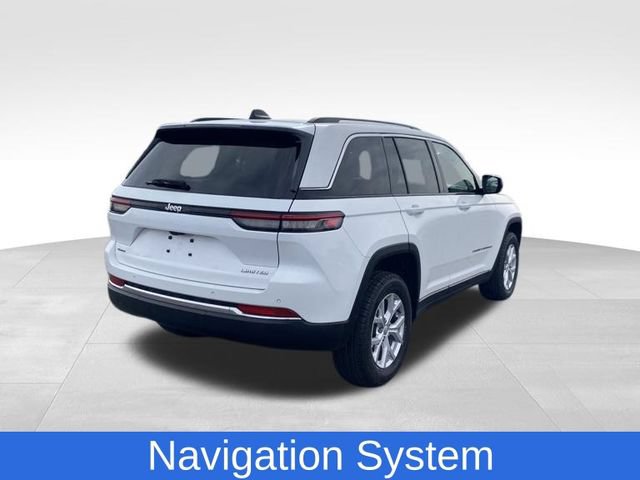Used 2023 Jeep Grand Cherokee Limited AWD/4WD image 2