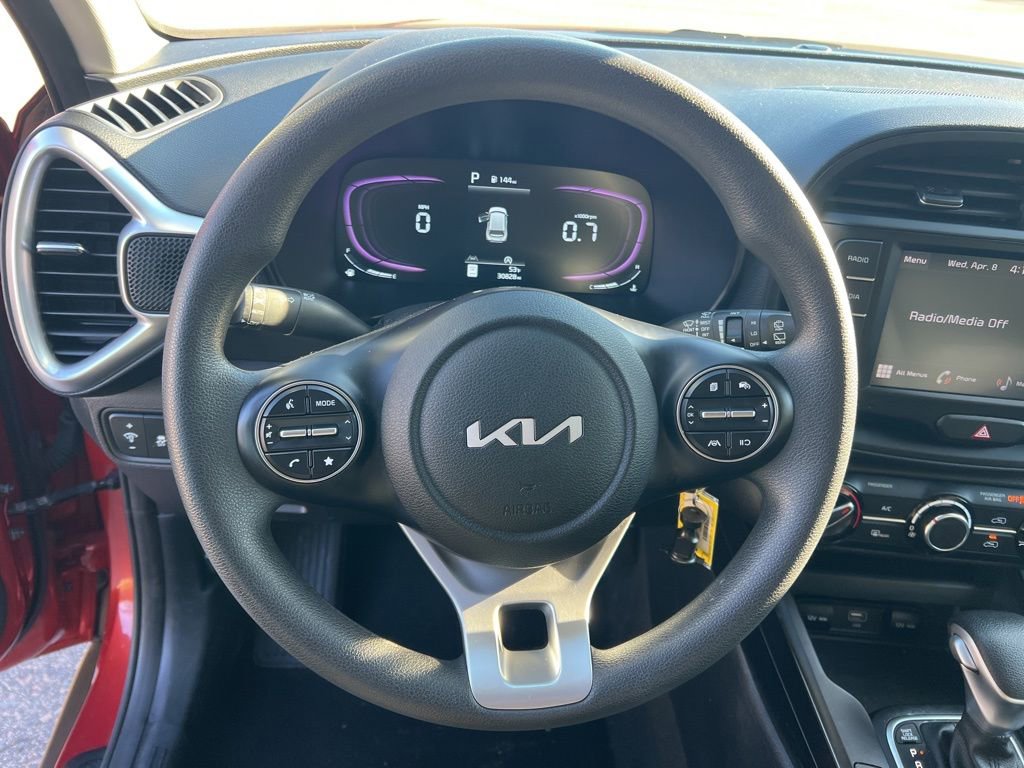 Certified 2023 Kia Soul LX image 13