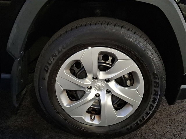 Certified 2022 Toyota RAV4 LE image 12