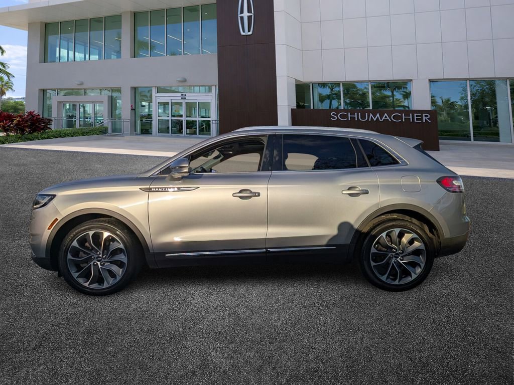 Certified 2022 Lincoln Nautilus Reserve image 4