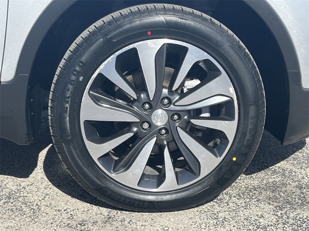 Used 2021 Buick Encore Preferred w/ Safety Package image 9