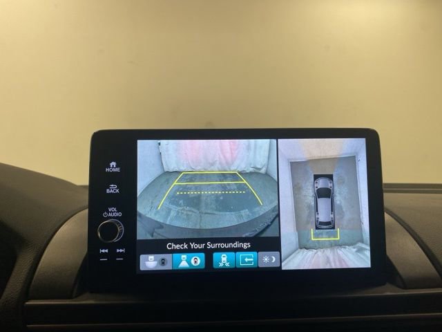 Used 2023 Honda Pilot Elite image 12