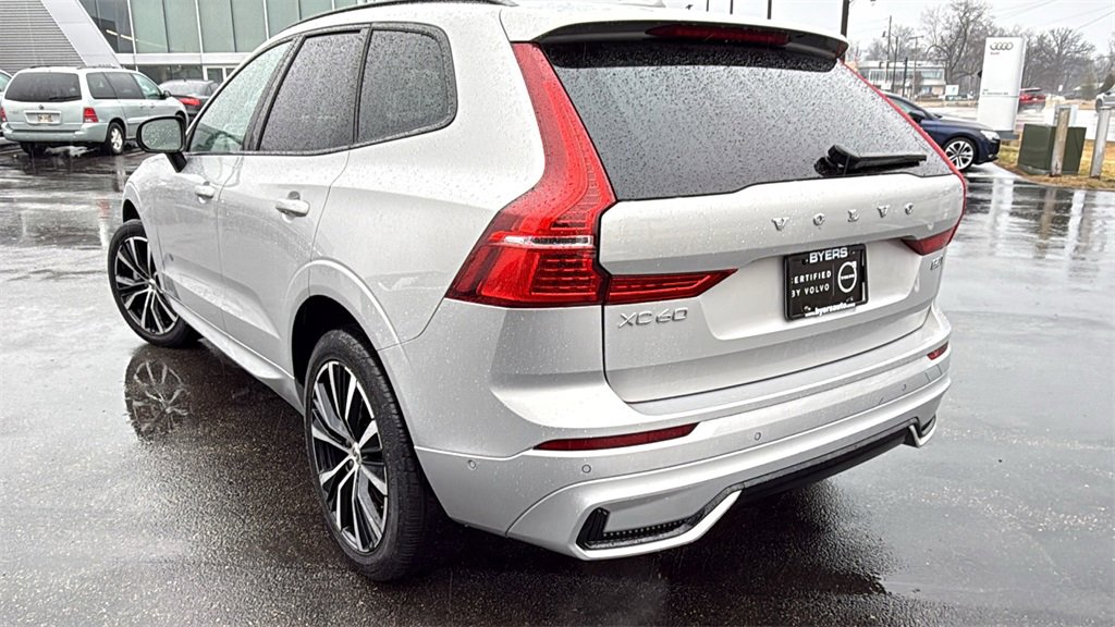 Certified 2025 Volvo XC60 B5 Plus image 4