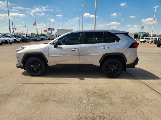 Certified 2024 Toyota RAV4 LE FWD image 4