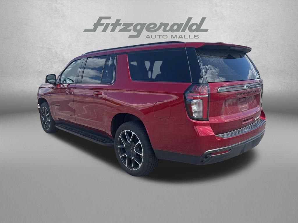 Used 2022 Chevrolet Suburban RST w/ Luxury Package AWD/4WD image 4