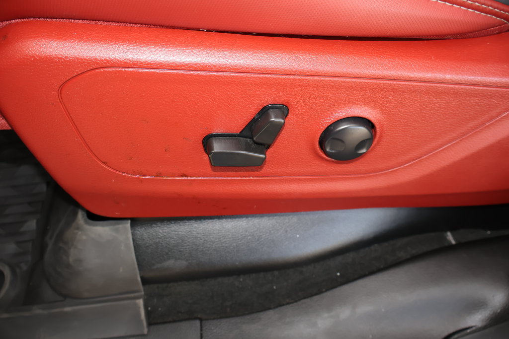Used 2022 RAM 1500 Rebel w/ Rebel Level 2 Equipment Group AWD/4WD image 21