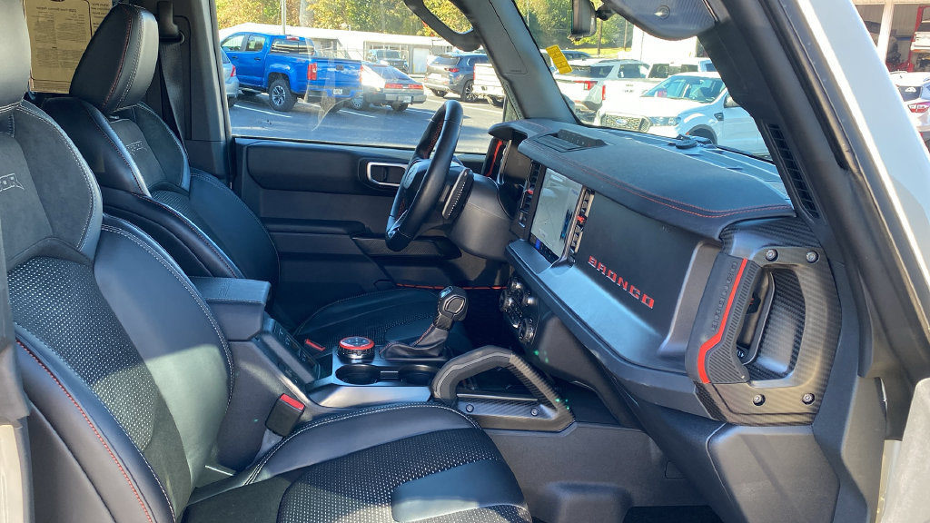 Certified 2026 Ford Bronco Raptor w/ Interior Carbon Fiber Pack AWD/4WD image 12