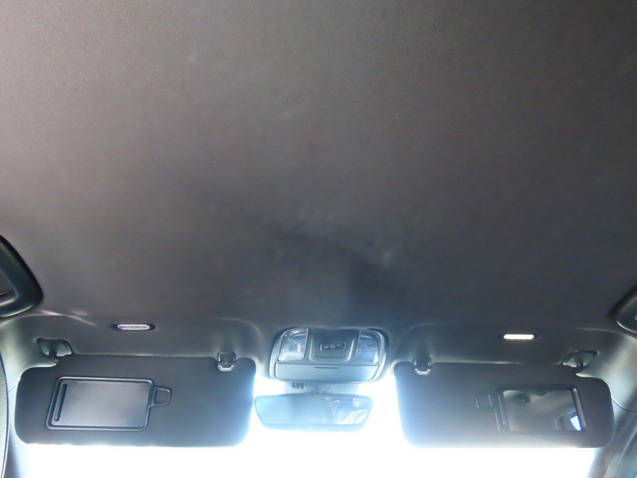 Used 2021 Kia Stinger GT-Line image 21