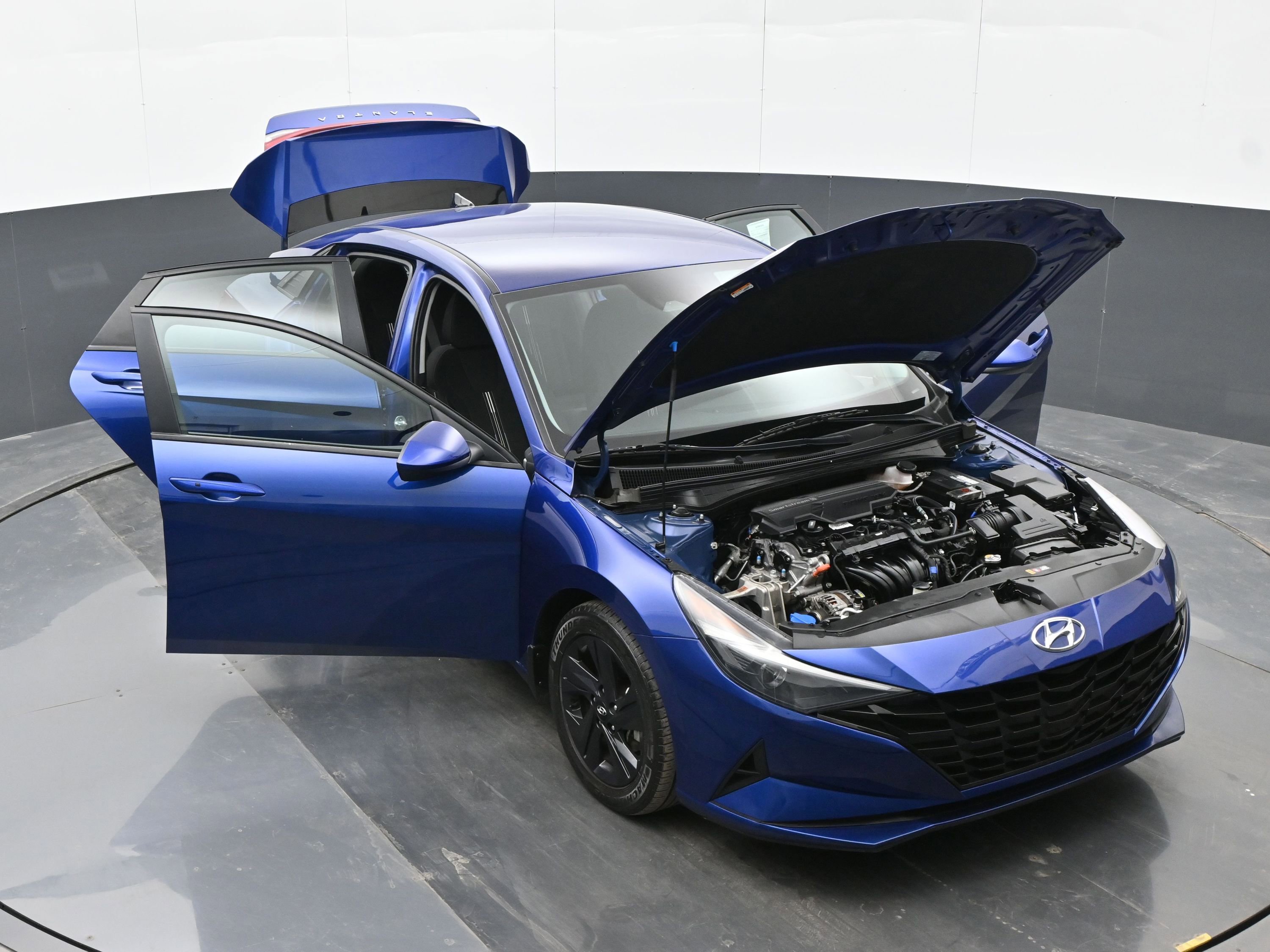 Certified 2022 Hyundai Elantra SEL w/ Convenience Package image 44