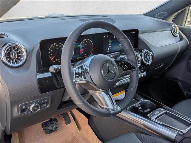 New 2026 Mercedes-Benz GLA 250 GLA 250 image 3