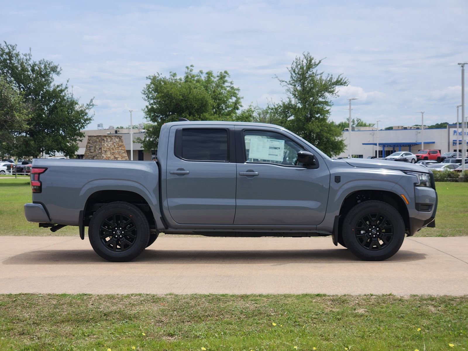 New 2026 Nissan Frontier SV AWD/4WD image 7