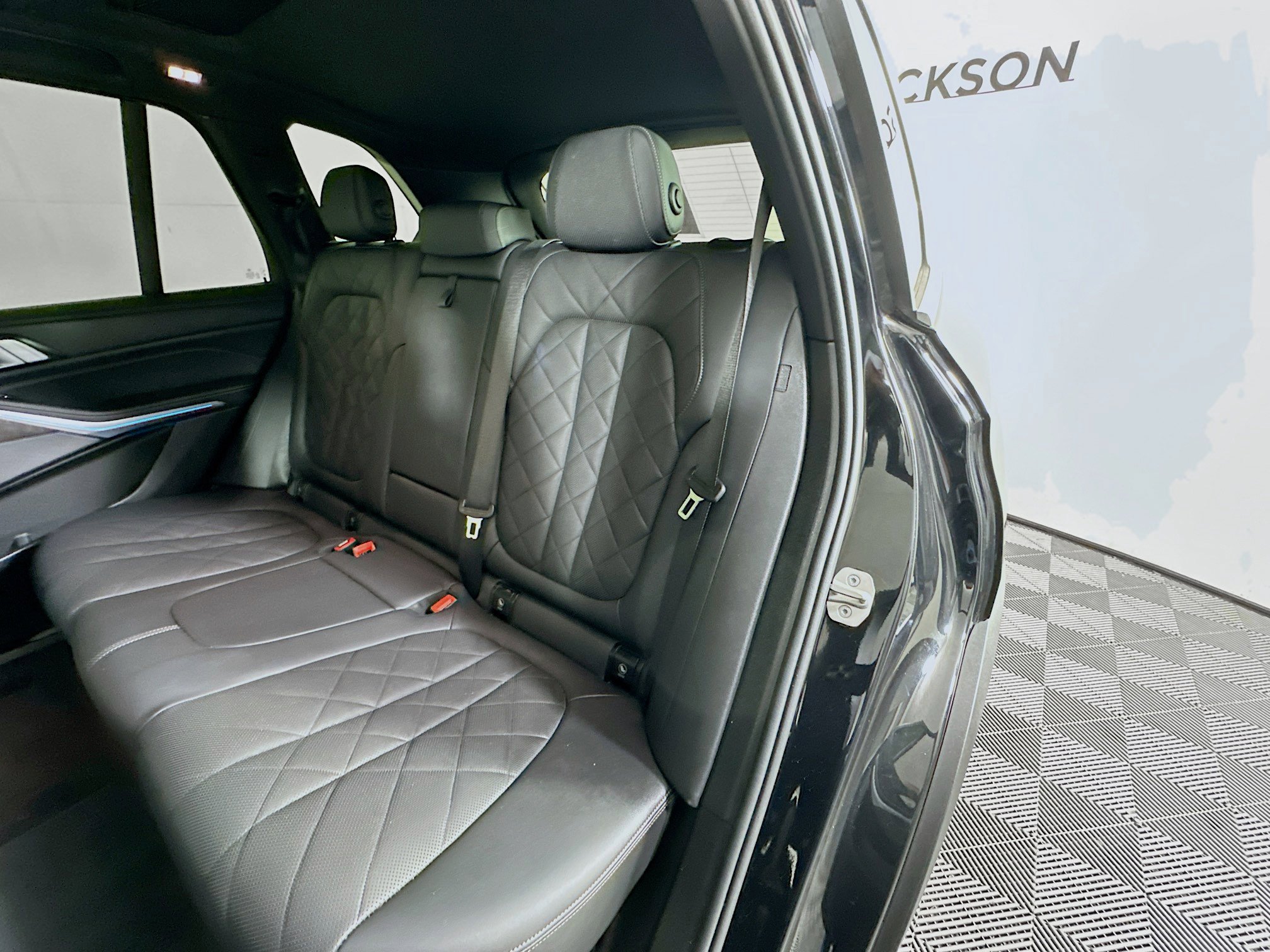 Used 2025 BMW X5 sDrive40i image 26