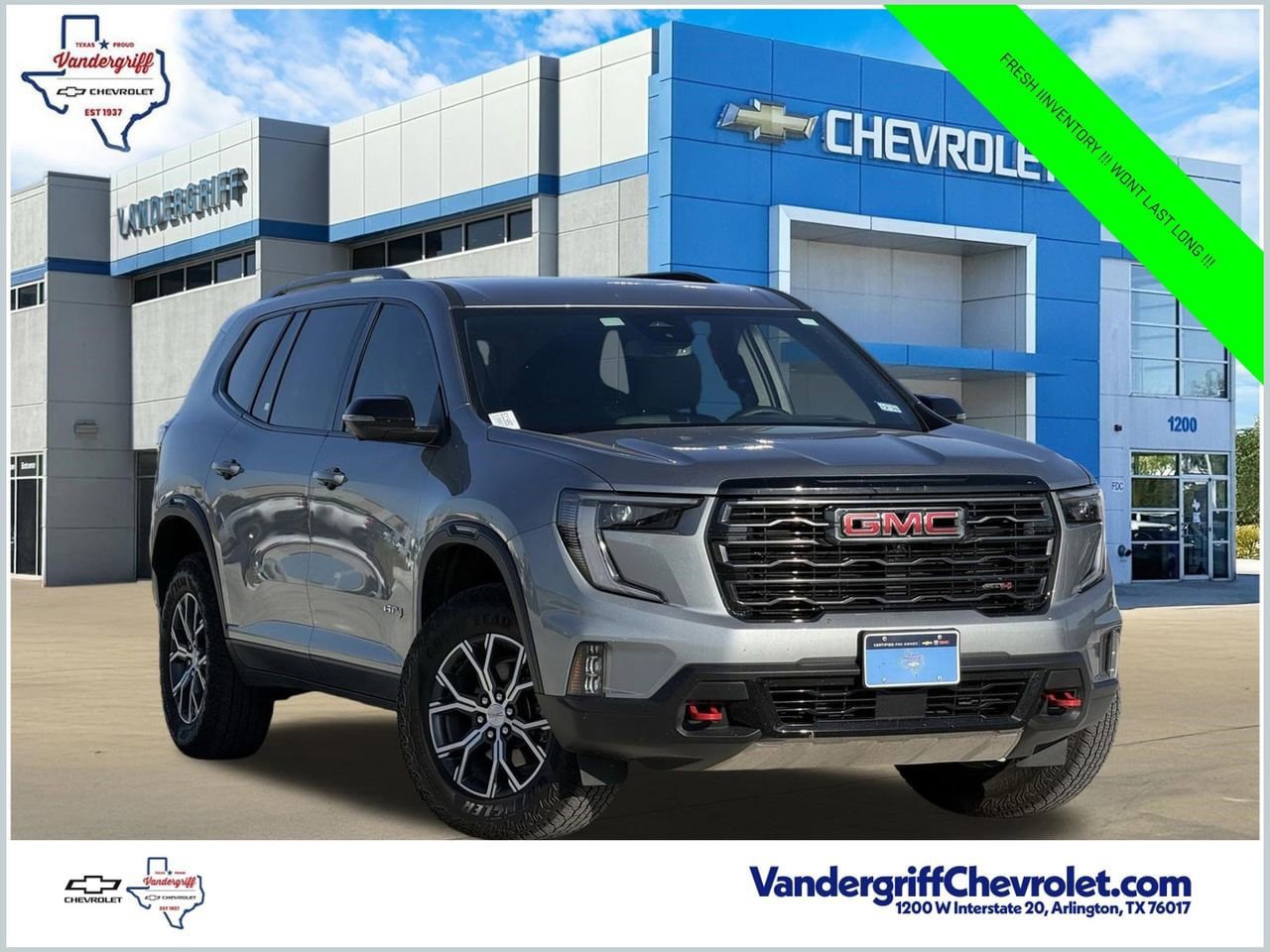 Used 2025 GMC Acadia AT4 AWD/4WD image 1