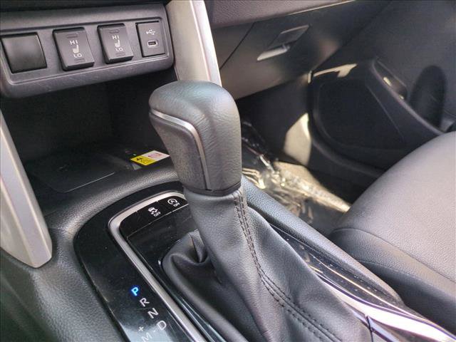 Certified 2023 Toyota Corolla Cross XLE FWD image 12