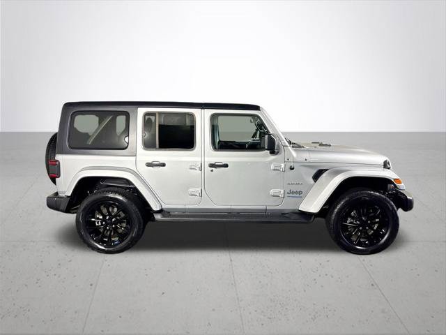 Certified 2022 Jeep Wrangler Unlimited Sahara AWD/4WD image 6