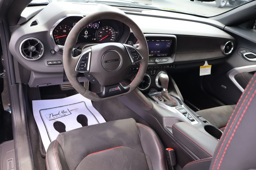 Used 2024 Chevrolet Camaro ZL1 RWD image 6