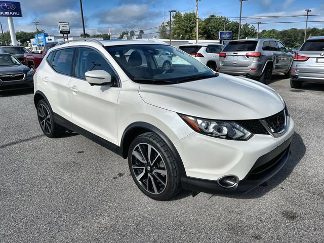 Used 2017 Nissan Rogue Sport SL w/ SL Premium Package AWD/4WD image 11