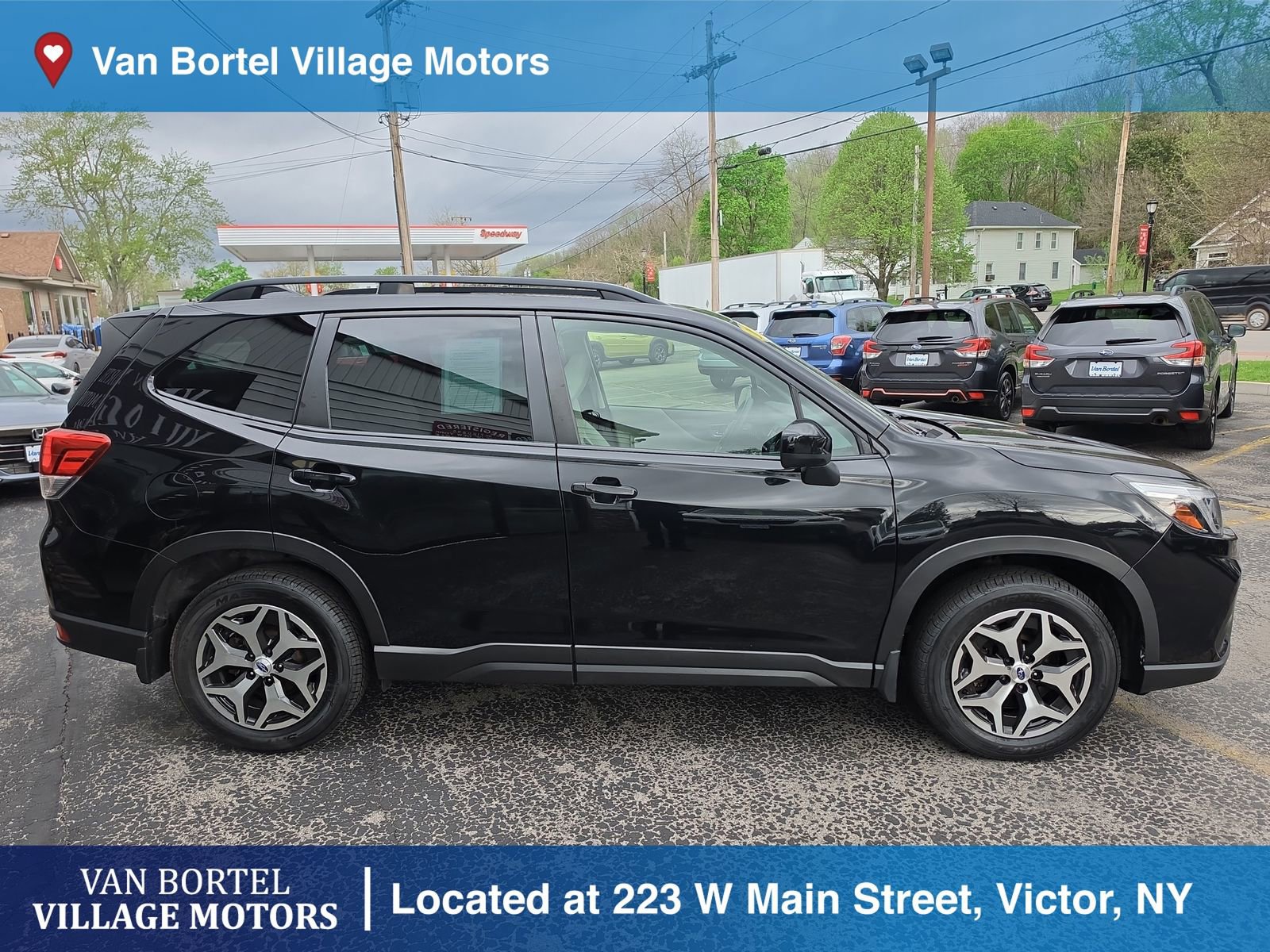 Used 2021 Subaru Forester Premium AWD/4WD image 4