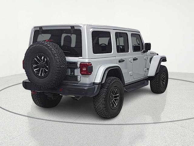 Used 2024 Jeep Wrangler Unlimited Rubicon AWD/4WD image 12