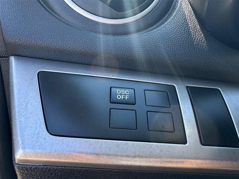 Used 2010 MAZDA MAZDA3 i Touring FWD image 39