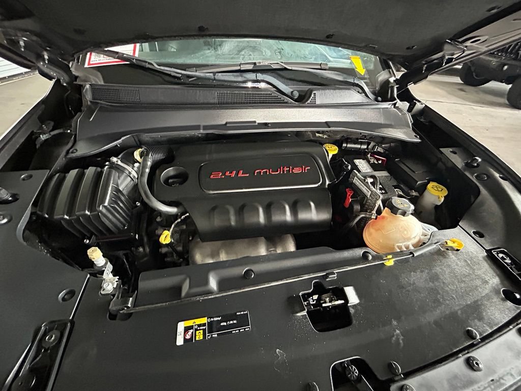 Used 2022 Jeep Compass Latitude FWD image 31
