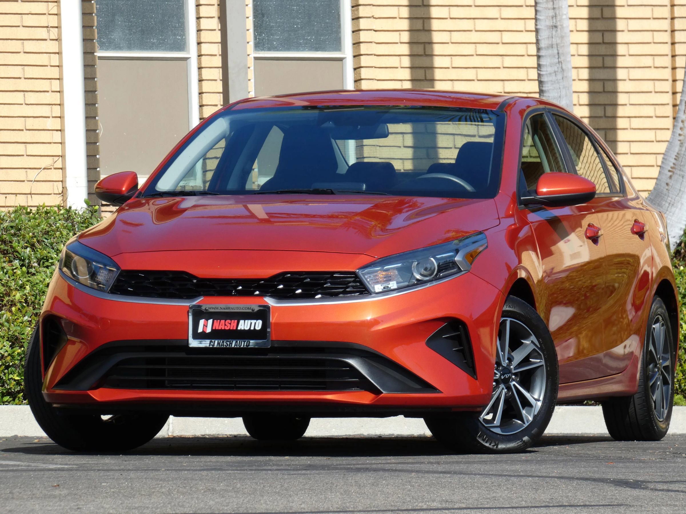 Used 2023 Kia Forte LXS image 4