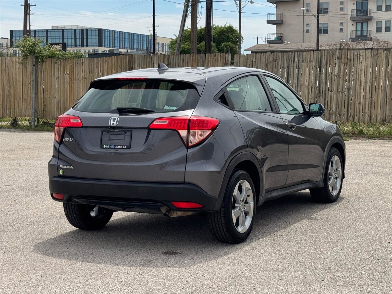Used 2017 Honda HR-V LX image 5