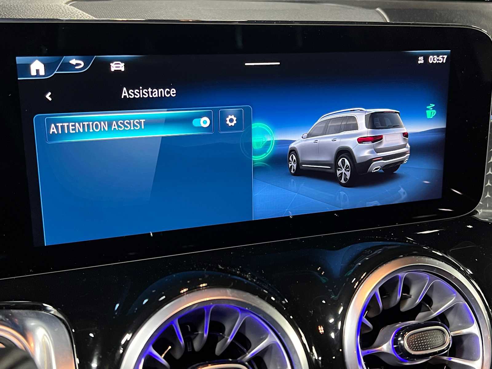 Certified 2025 Mercedes-Benz GLB 250 4MATIC image 34