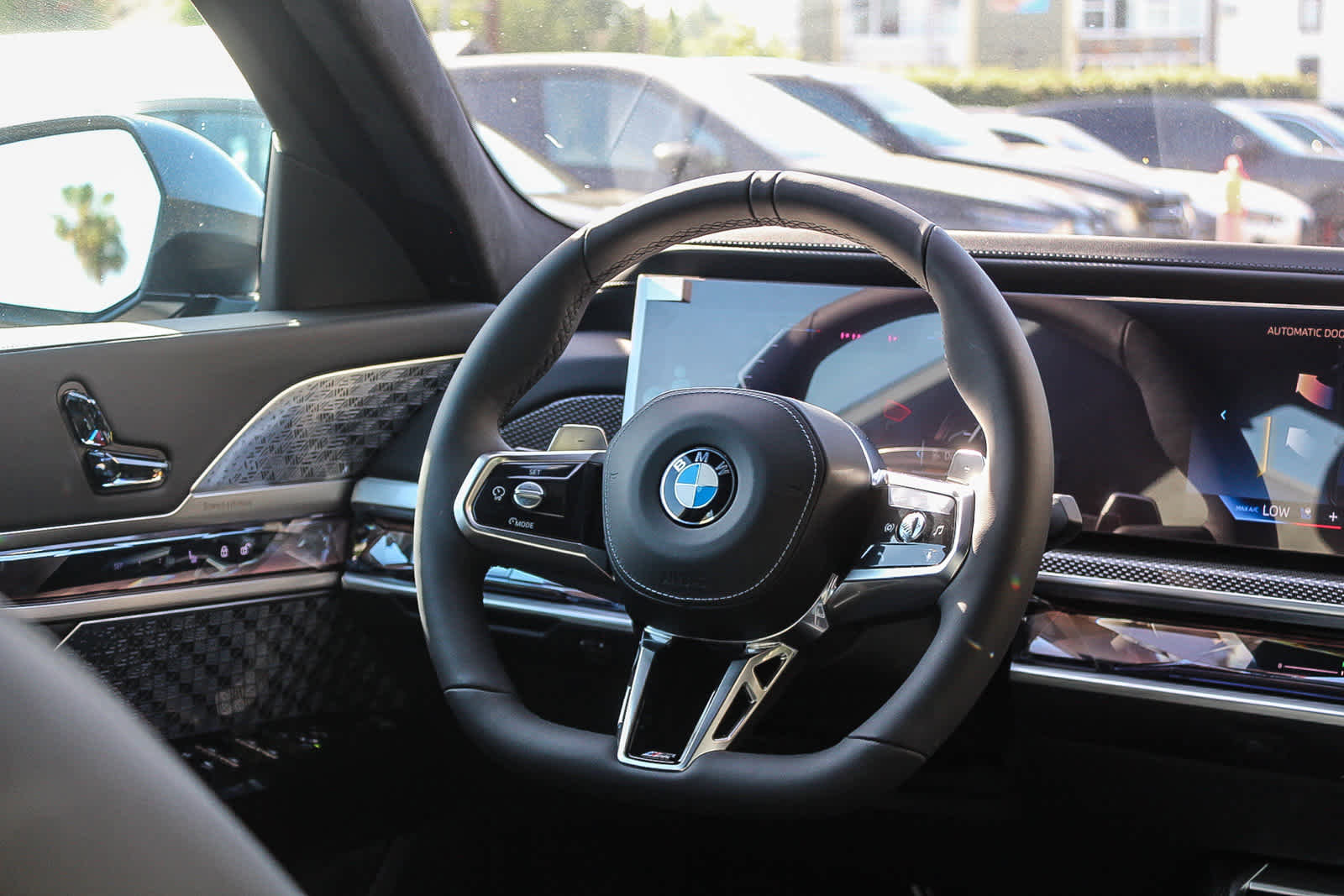 New 2026 BMW 760i xDrive w/ Executive Package image 15