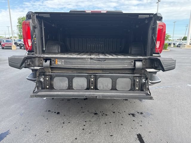 Used 2021 GMC Sierra 1500 SLT w/ SLT Premium Plus Package AWD/4WD image 13
