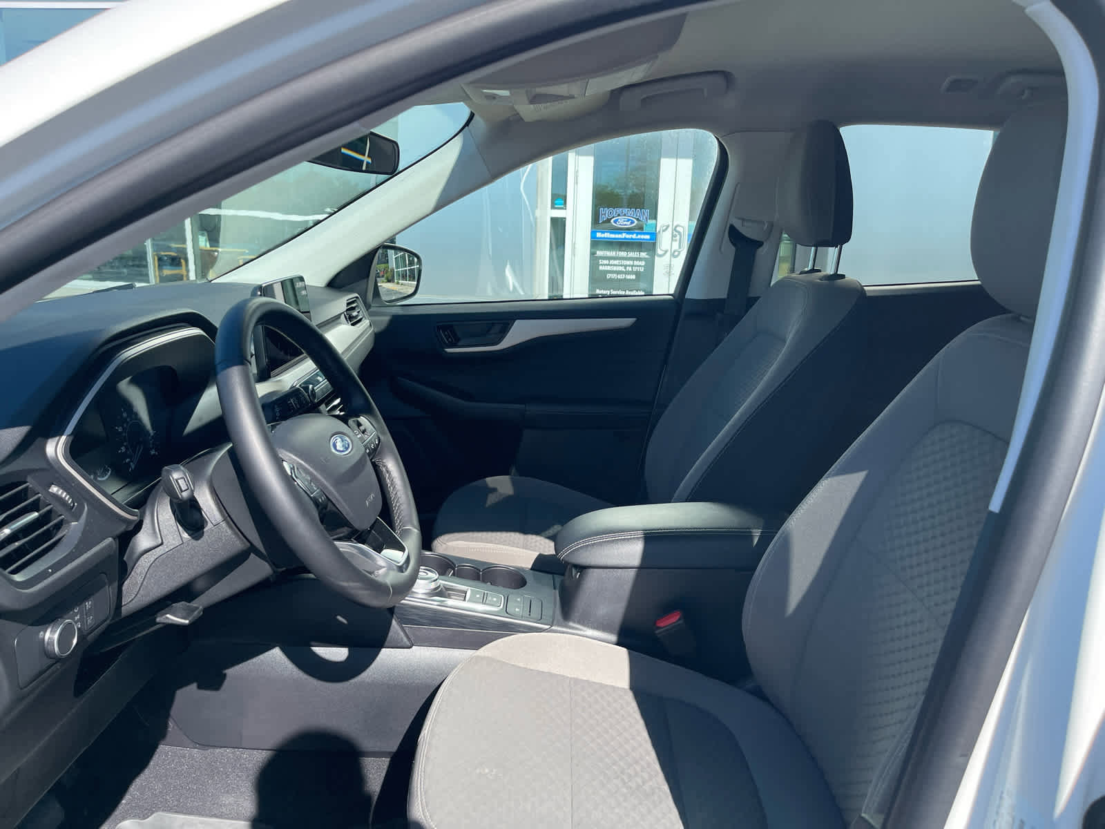 Used 2022 Ford Escape SE w/ Cold Weather Package AWD/4WD image 10