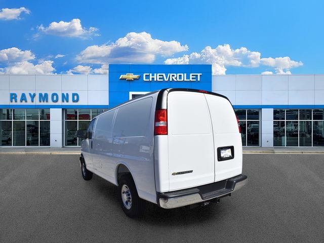 New 2025 Chevrolet Express 2500 w/ Driver Convenience Package RWD image 6