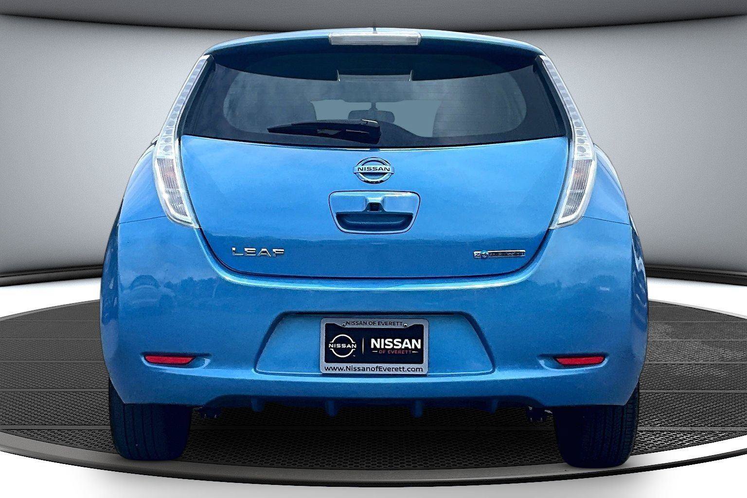 Used 2013 Nissan Leaf S w/ Charger Pkg FWD image 6