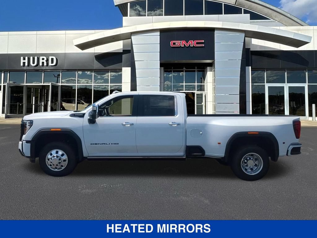 New 2026 GMC Sierra 3500 Denali Ultimate w/ LPO, Black Badging Package AWD/4WD image 8