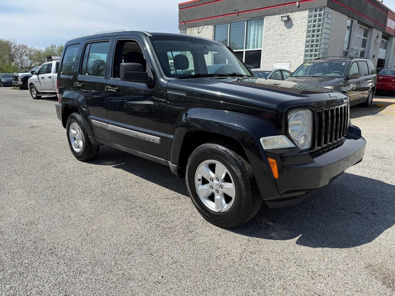 Used 2012 Jeep Liberty Sport AWD/4WD image 1