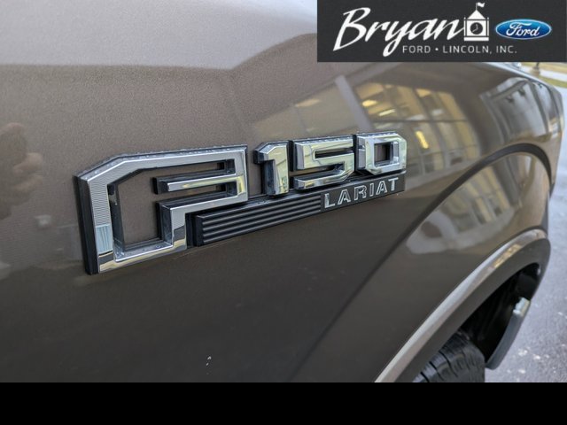 Used 2016 Ford F150 Lariat w/ Equipment Group 502A Luxury image 22
