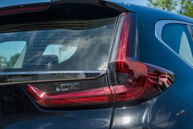 Used 2022 Honda CR-V Special Edition image 6