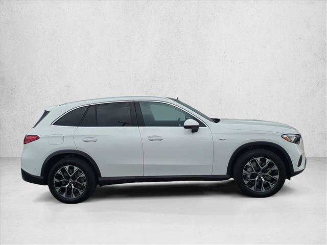 Certified 2025 Mercedes-Benz GLC 350e 4MATIC image 4