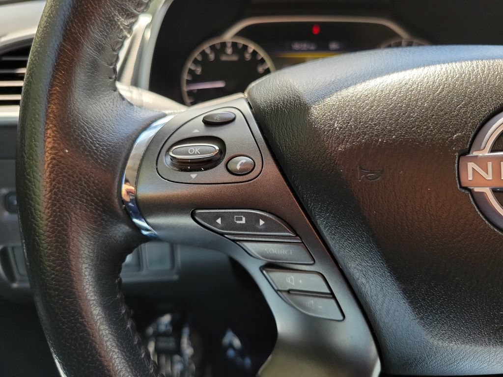 Certified 2023 Nissan Murano SV FWD image 21