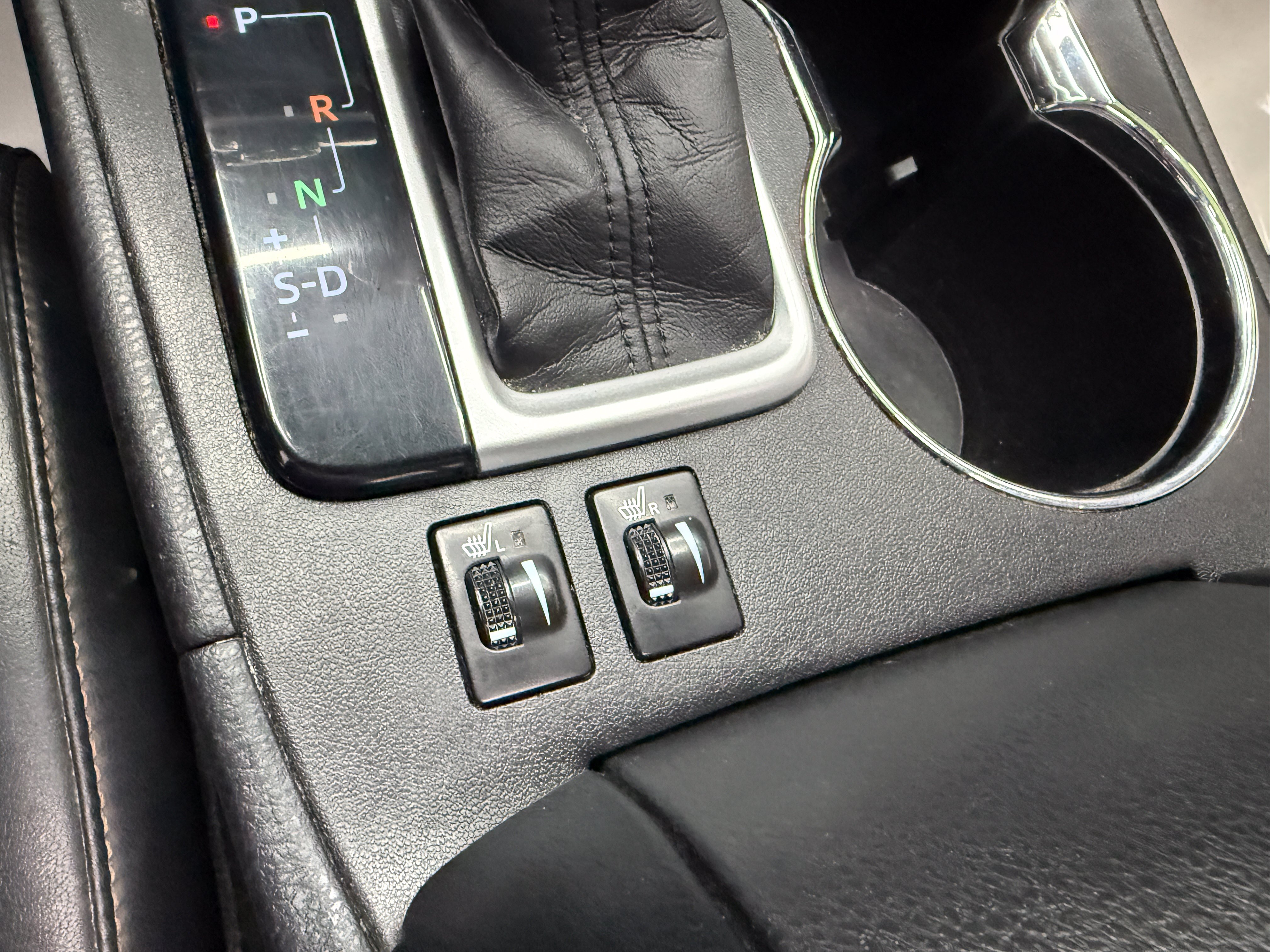 Used 2015 Toyota Highlander XLE AWD/4WD image 13