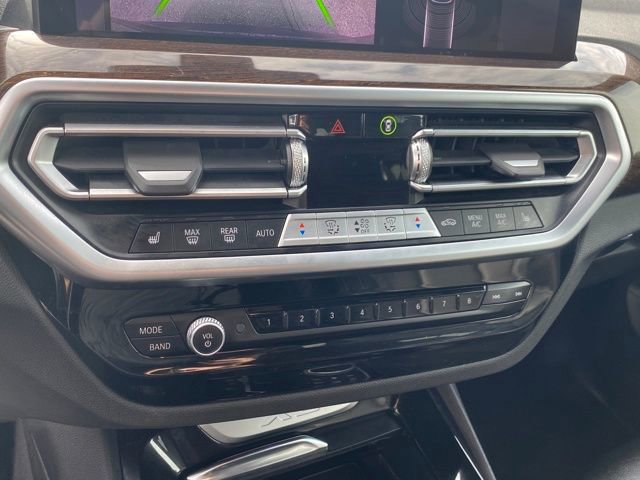 Used 2024 BMW X3 xDrive30i AWD/4WD image 12