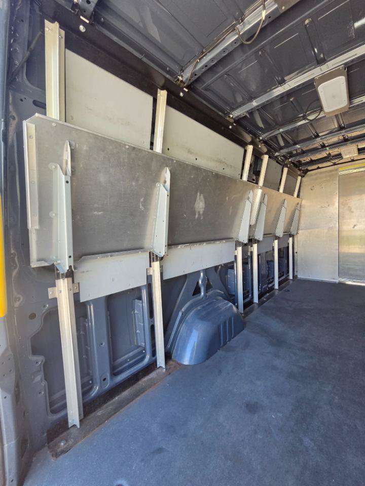 Used 2019 Mercedes-Benz Sprinter 170 image 39