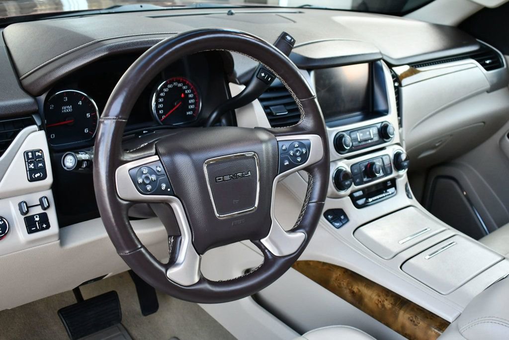 Used 2016 GMC Yukon Denali w/ Open Road Package image 42