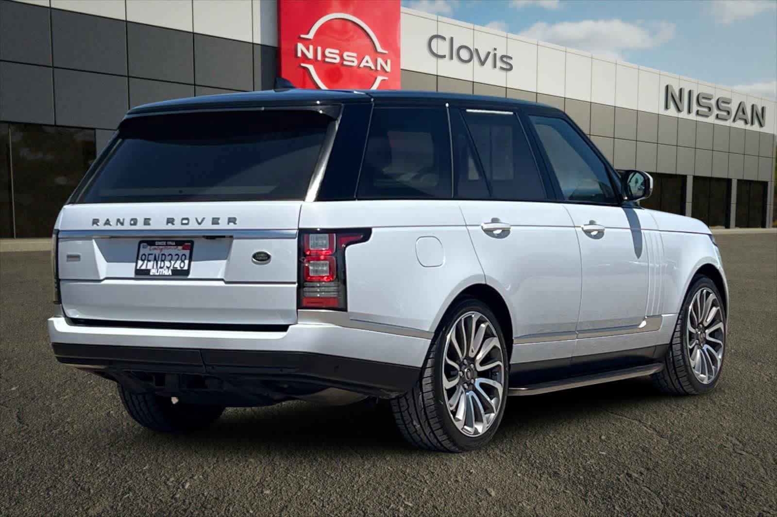 Used 2017 Land Rover Range Rover Autobiography AWD/4WD image 3