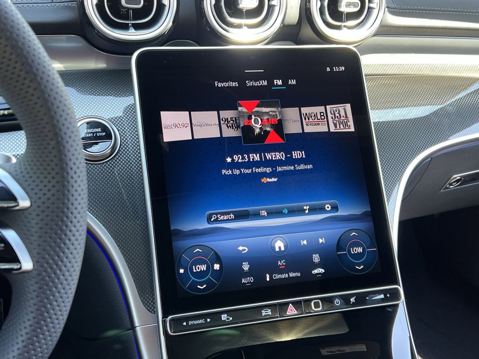 New 2025 Mercedes-Benz CLE 300 4MATIC Coupe image 16